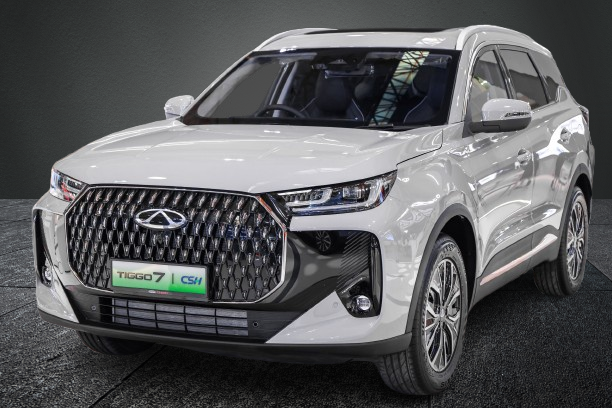 Locally Made Chery Tiggo 7 PHEV Debuts in Pakistan