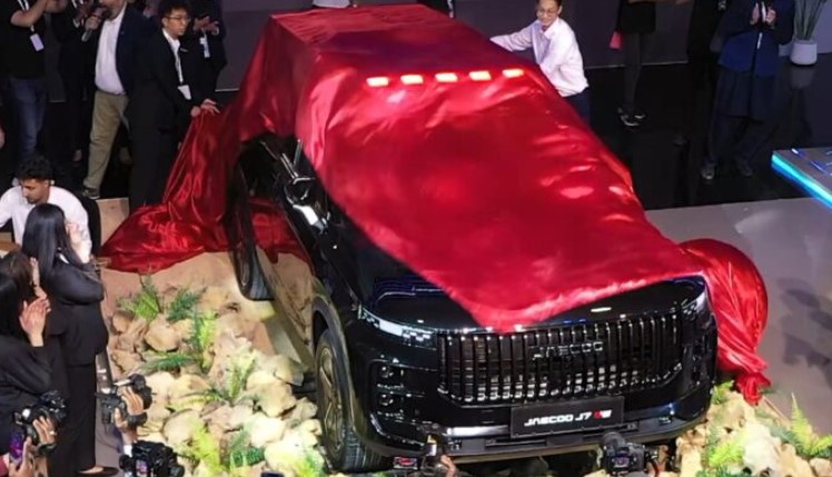 Jaecoo J7 Traveler and PHEV Models Debut Together