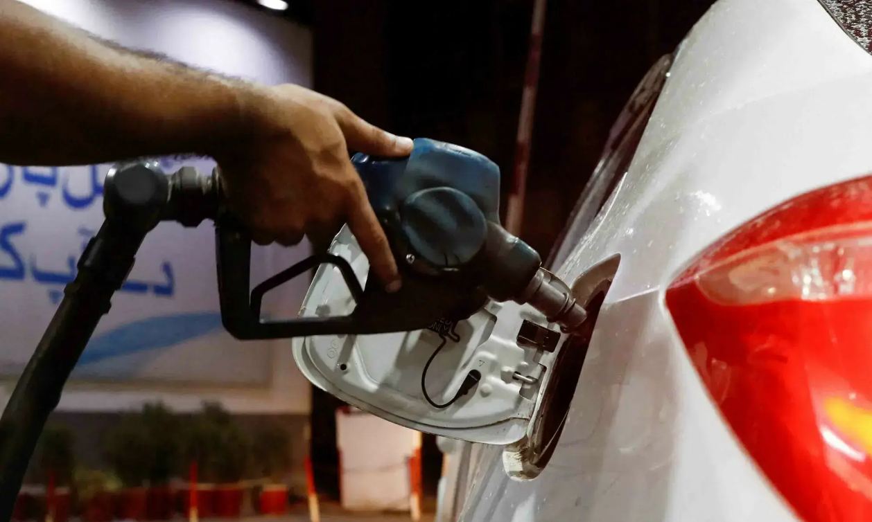 Big Drop Expected Pak Fuel Prices Set to Fall on Dec 1st